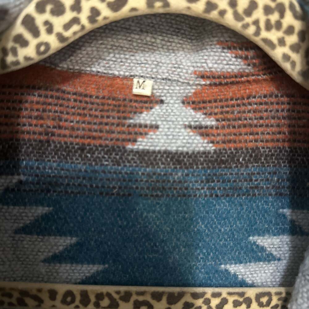 Aztec Print Shacket Jacket - Picture 3 of 4